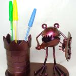 Зубастик с мечом